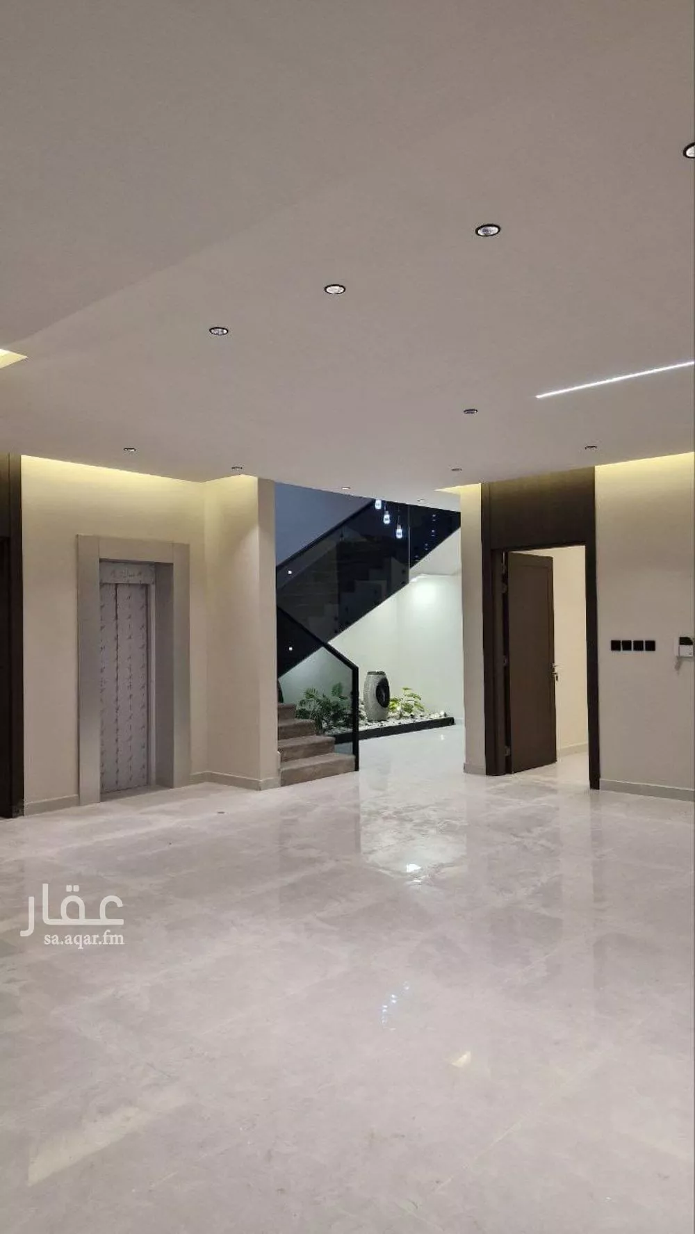 6 bedroom villa in Ash Shulah 16