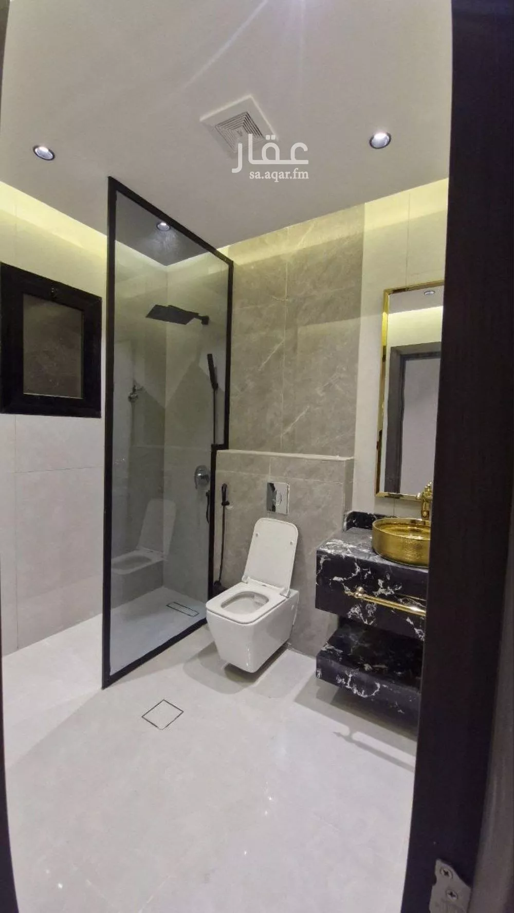 6 bedroom villa in Ash Shulah 19