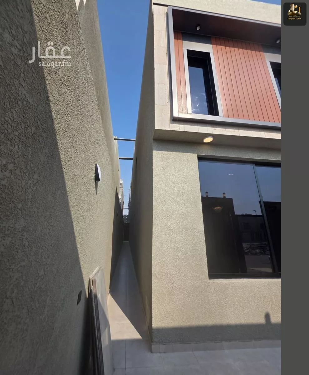 6 bedroom villa in Ash Shulah 3