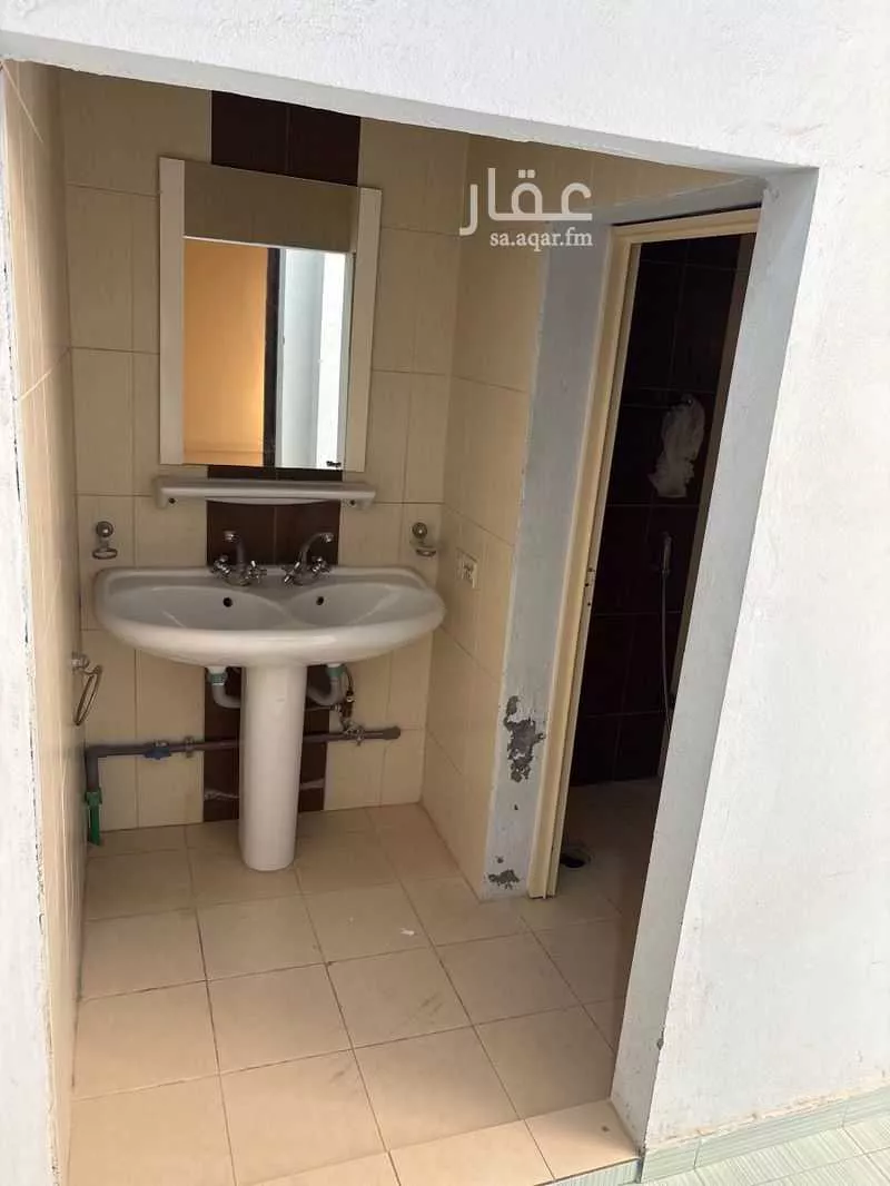 3 bedroom apartment in Al Mazru, Al Ahsa 5