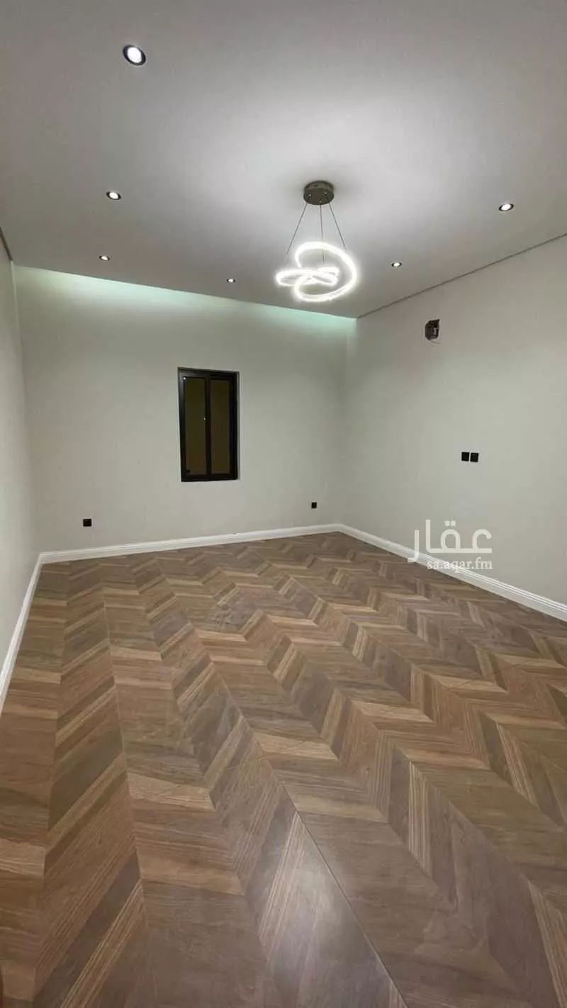 5 bedroom villa in Ash Sharq 16