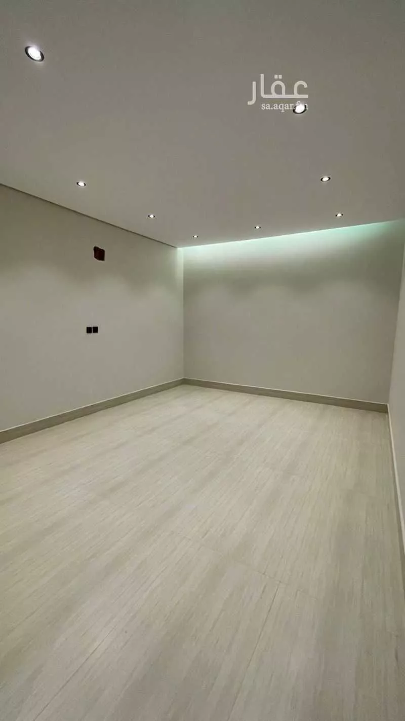 5 bedroom villa in Ash Sharq 19