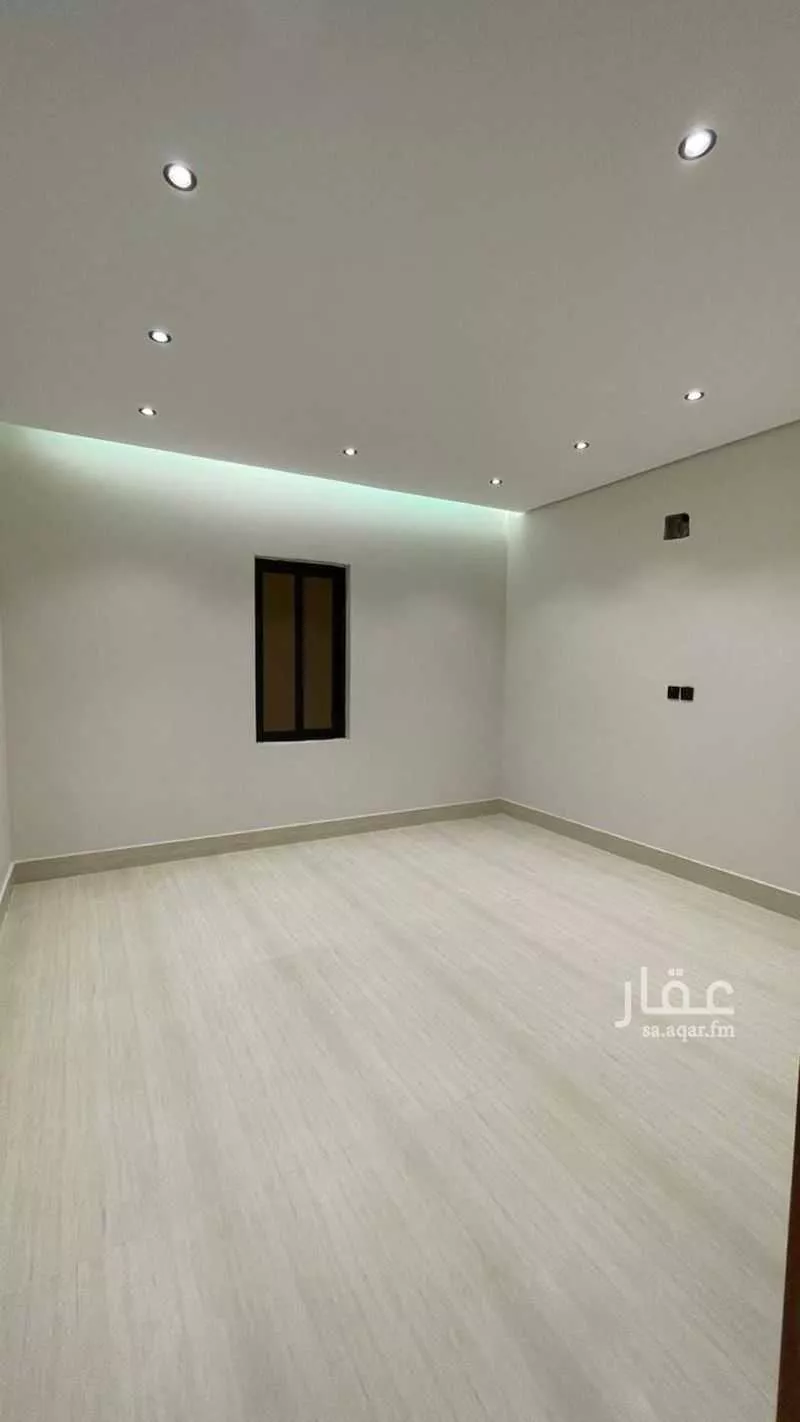 5 bedroom villa in Ash Sharq 20