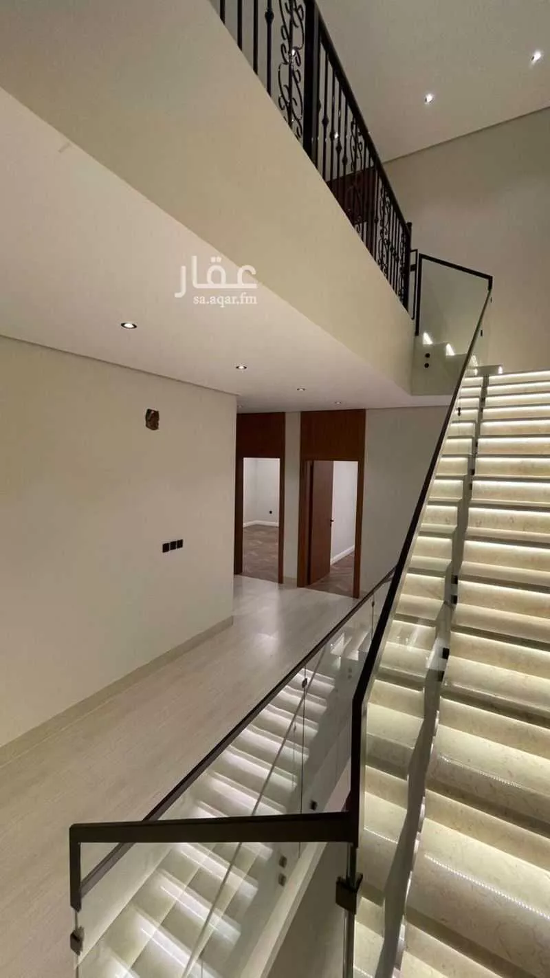 5 bedroom villa in Ash Sharq 27