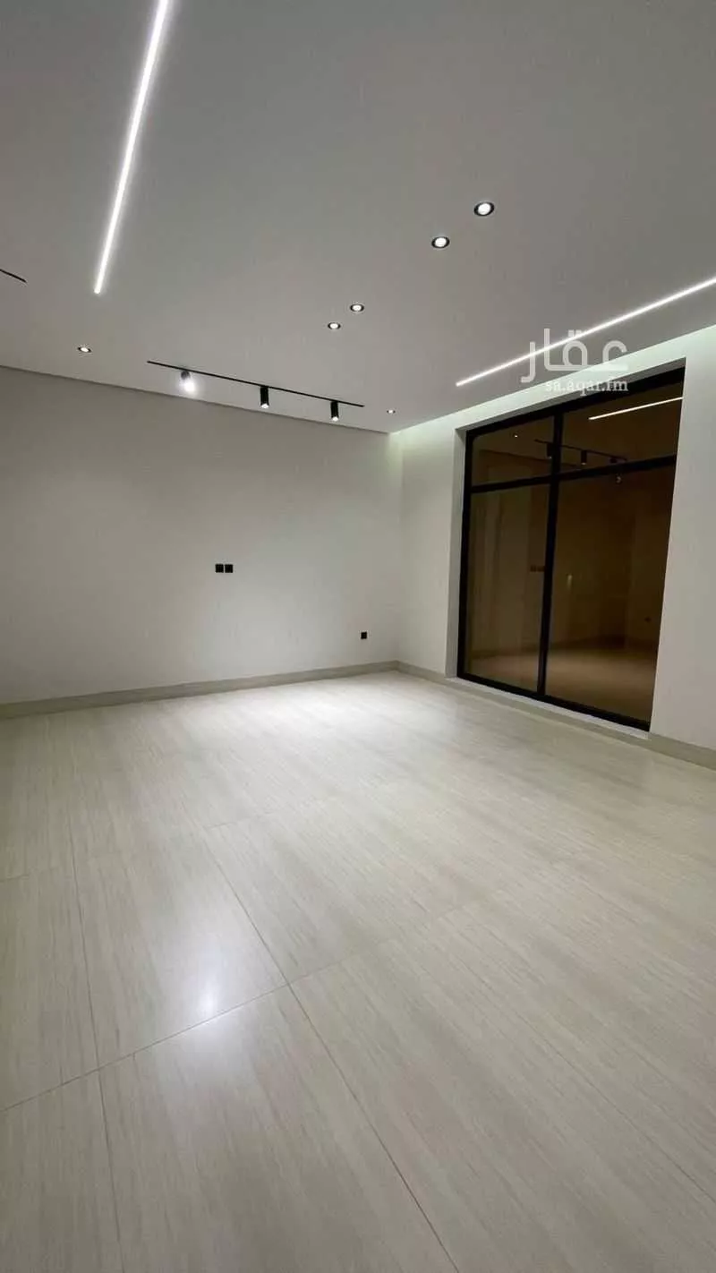 5 bedroom villa in Ash Sharq 8