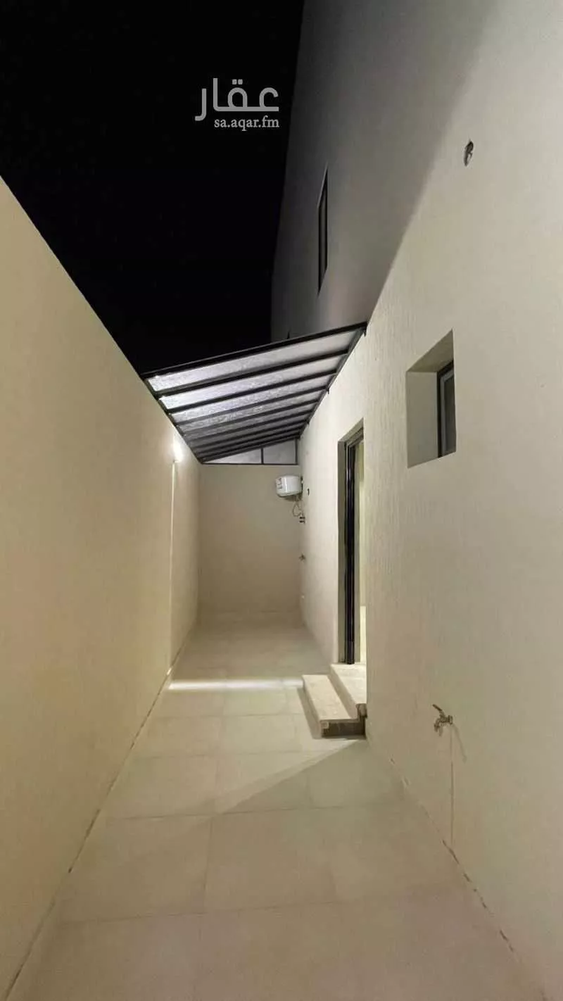 5 bedroom villa in Ash Sharq 9