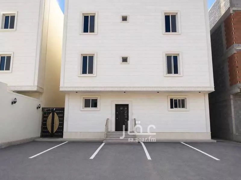 22 bedroom building in Al Hadiqah, Madinah 2