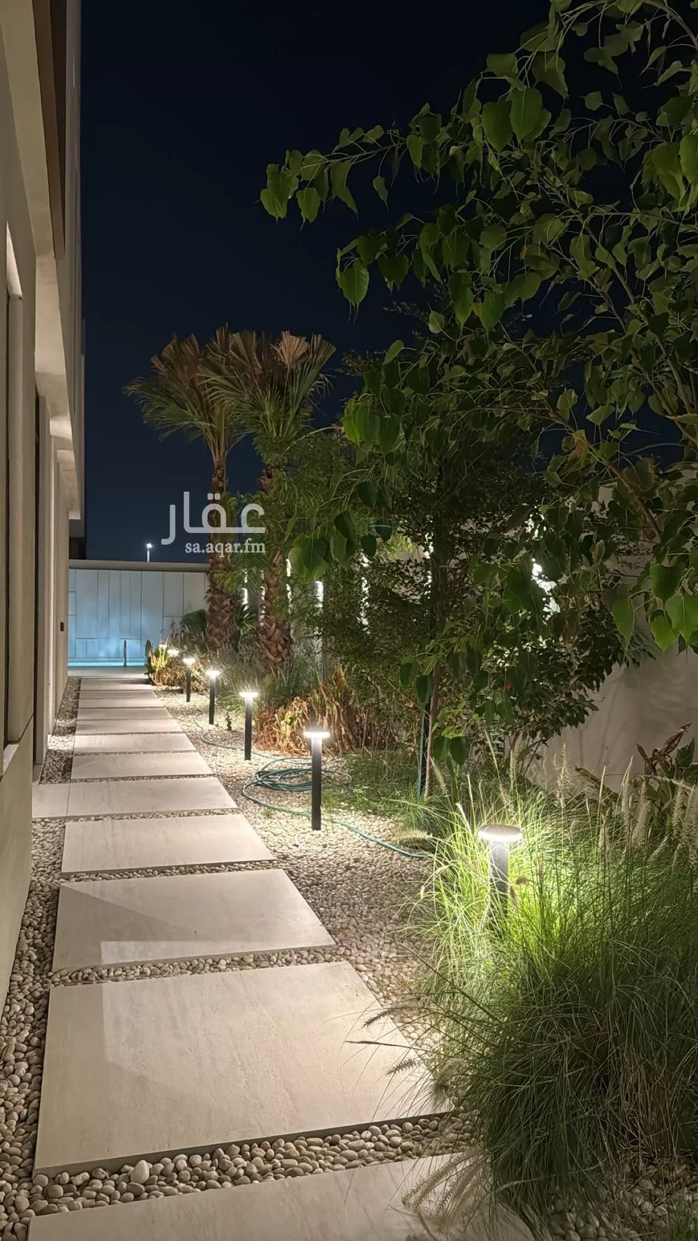 فيلا 5 غرف في السيف 7