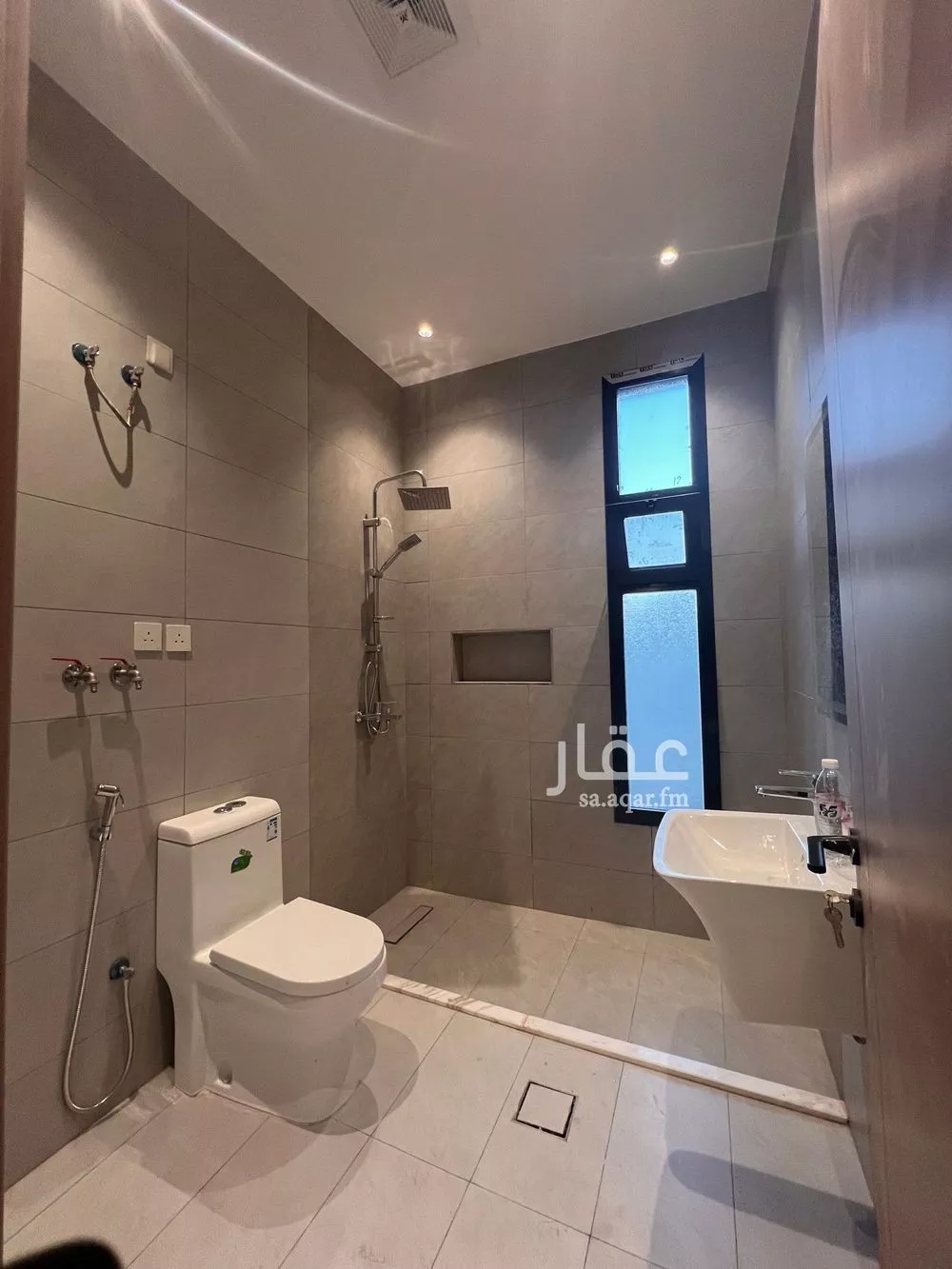 3 bedroom apartment in Ar Rayan 8