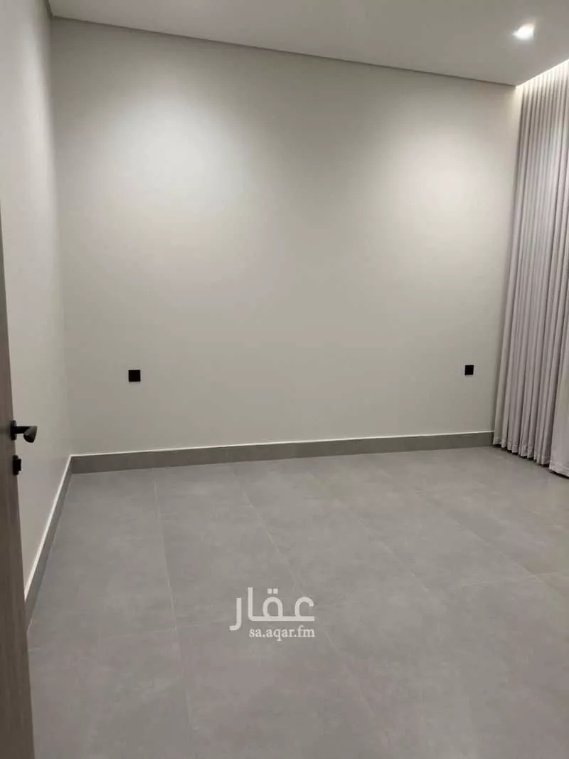 فيلا 4 غرف في الفنار 12