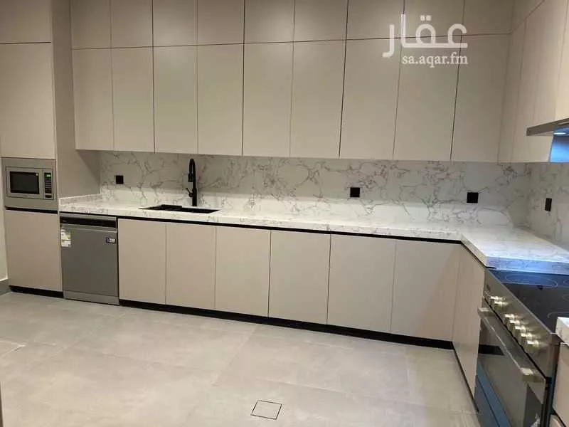 فيلا 4 غرف في الفنار 7