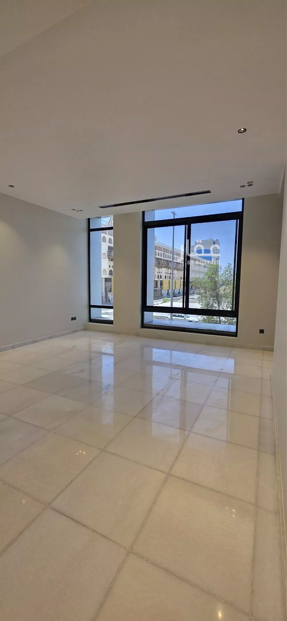 5 bedroom apartment in Al Zahra 11