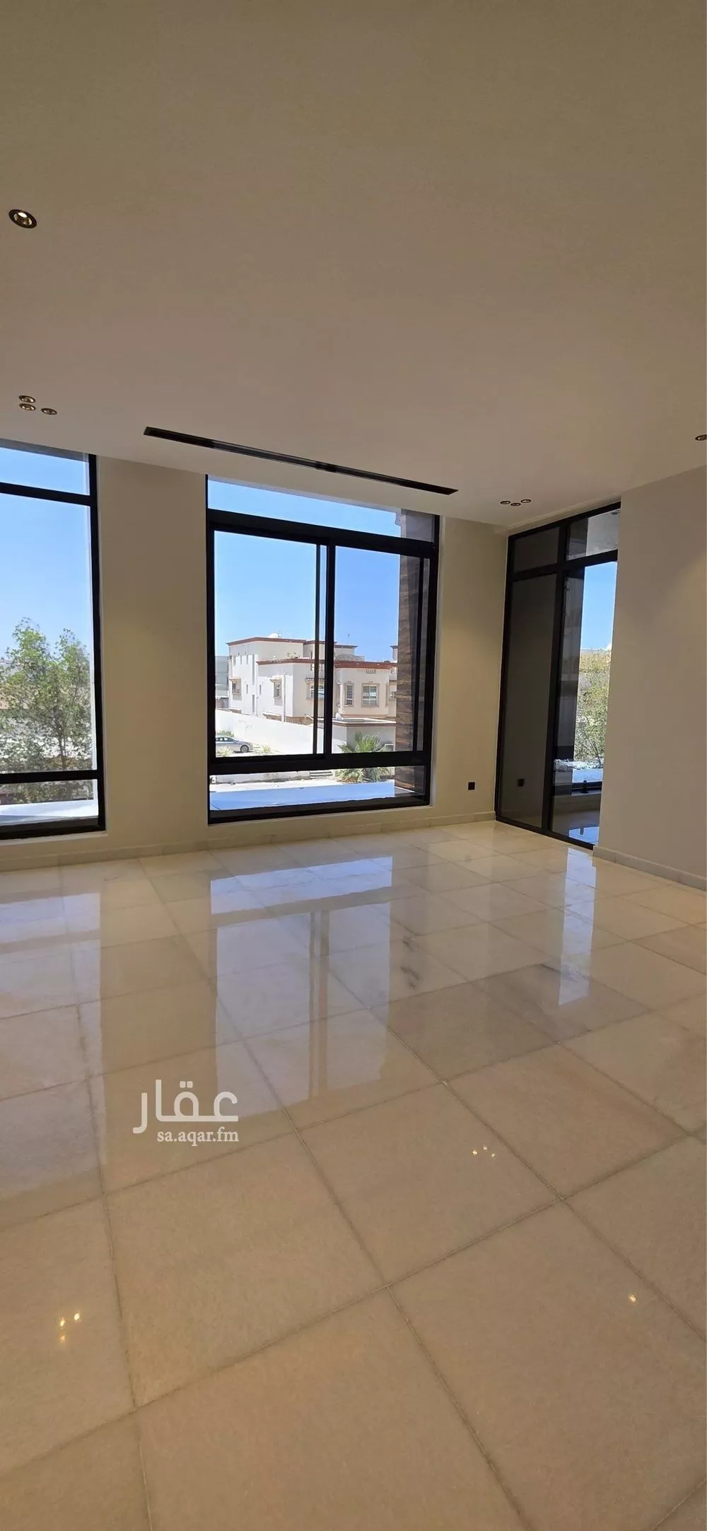 5 bedroom apartment in Al Zahra 17