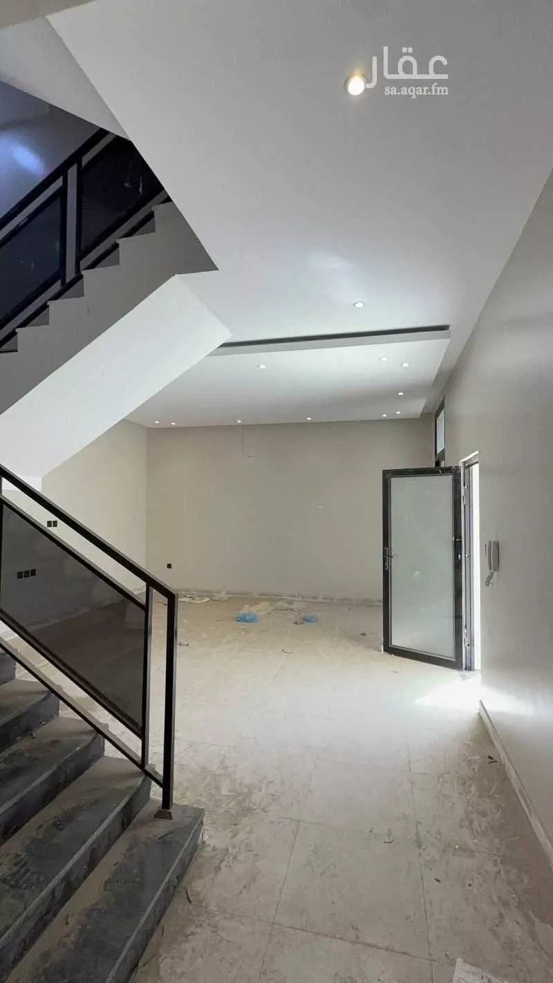 5 bedroom villa in Badr 7