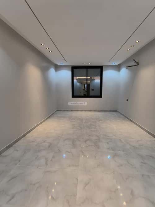 6 bedroom villa in Al Ukayshiyyah 15