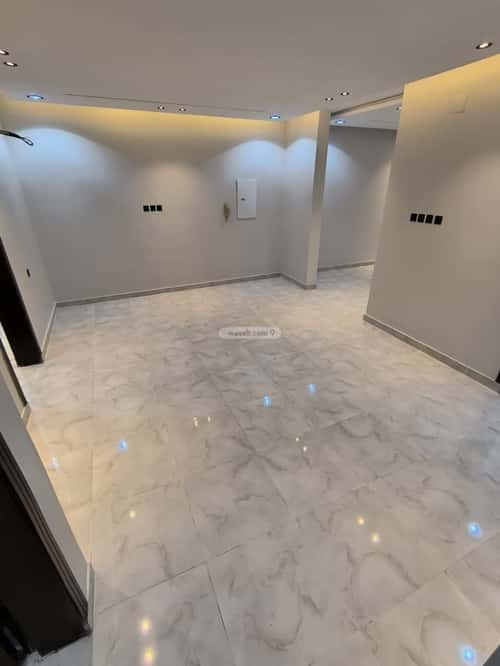 6 bedroom villa in Al Ukayshiyyah 13