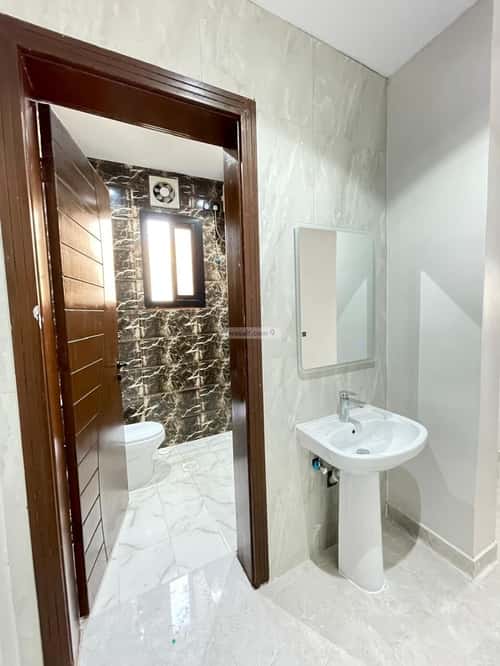 6 bedroom villa in Al Ukayshiyyah 12