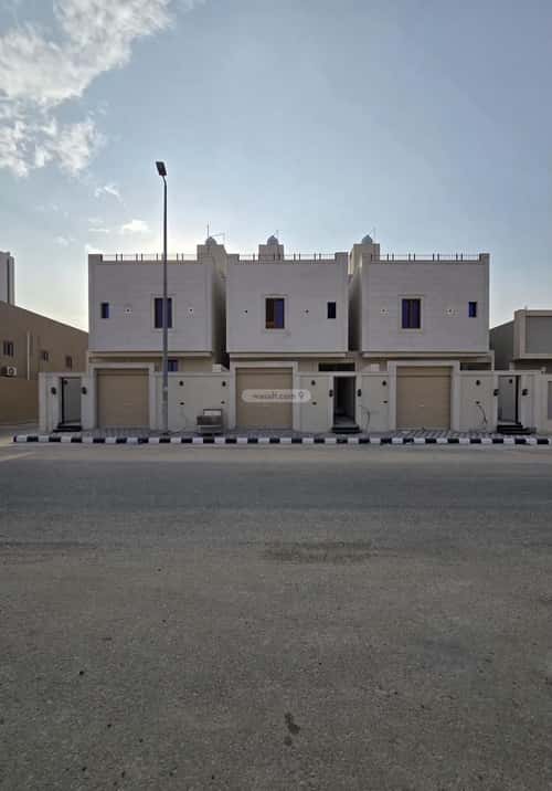 6 bedroom villa in Al Ukayshiyyah 7