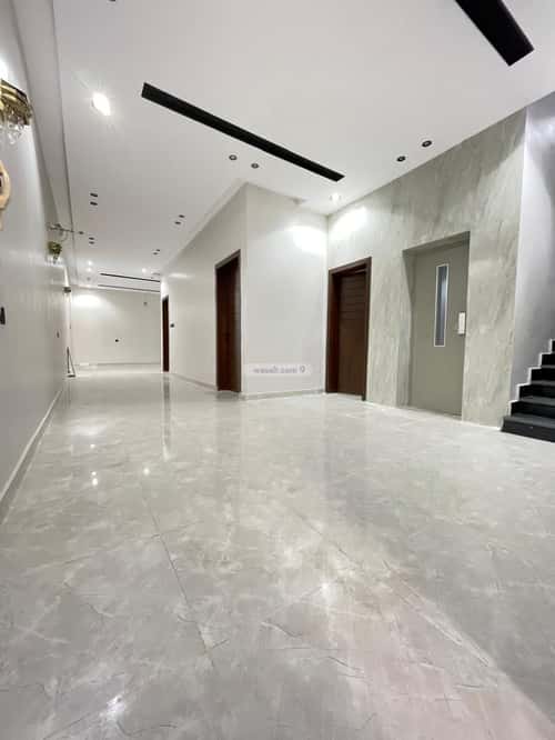 6 bedroom villa in Al Ukayshiyyah 14