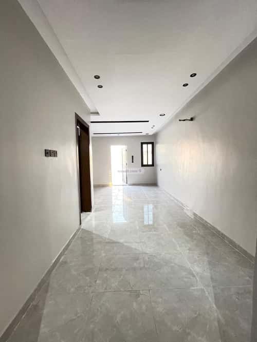 6 bedroom villa in Al Ukayshiyyah 9