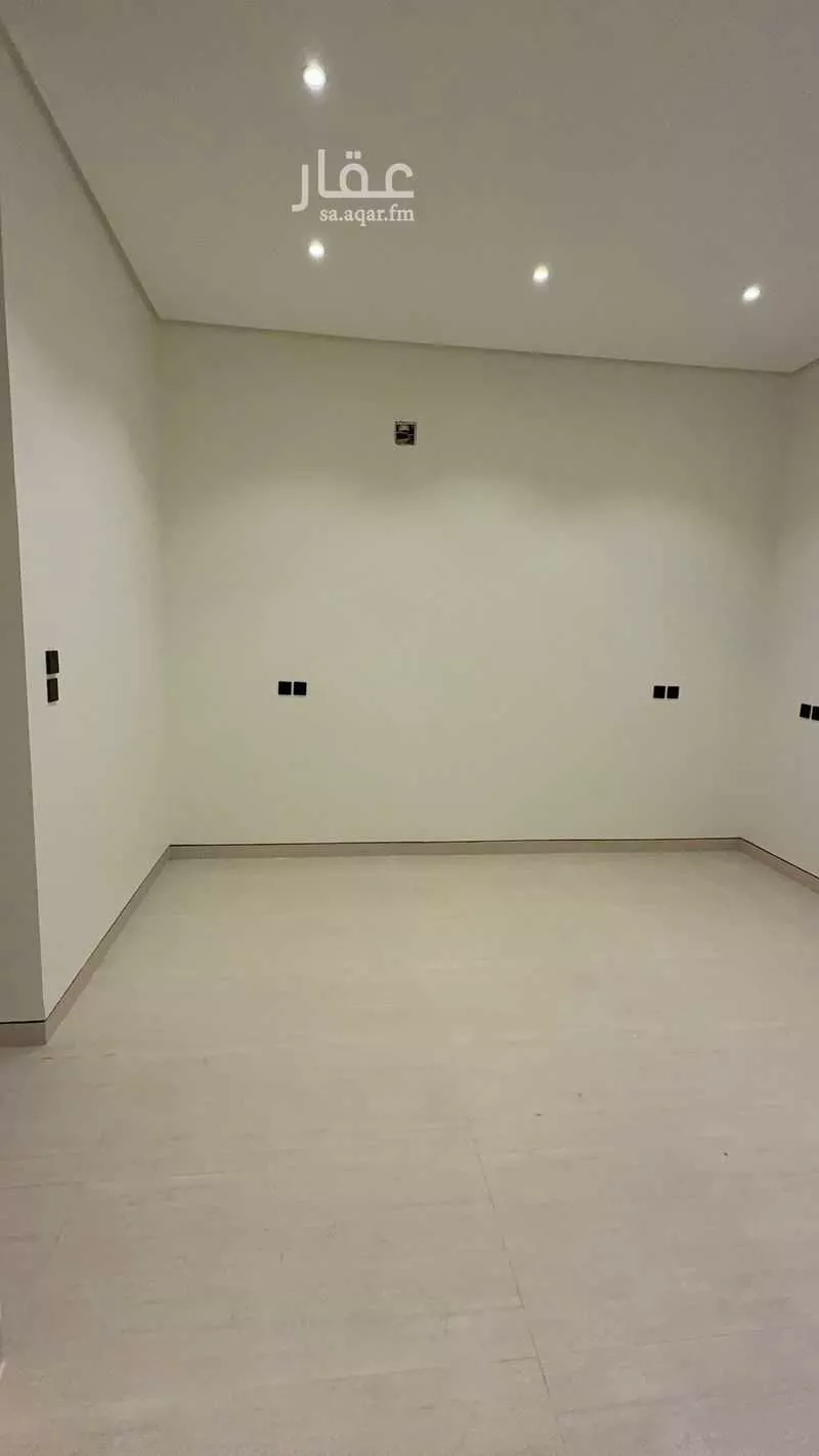 6 bedroom villa in Ash Shulah 9