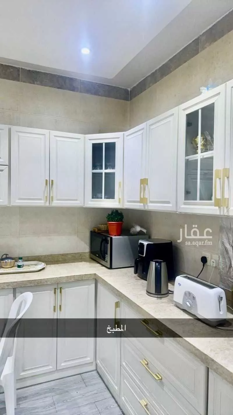 فيلا 9 غرف في الفرسان 3