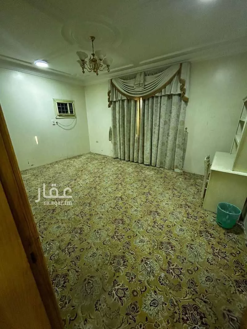 فيلا 10 غرف في الفيصلية 25