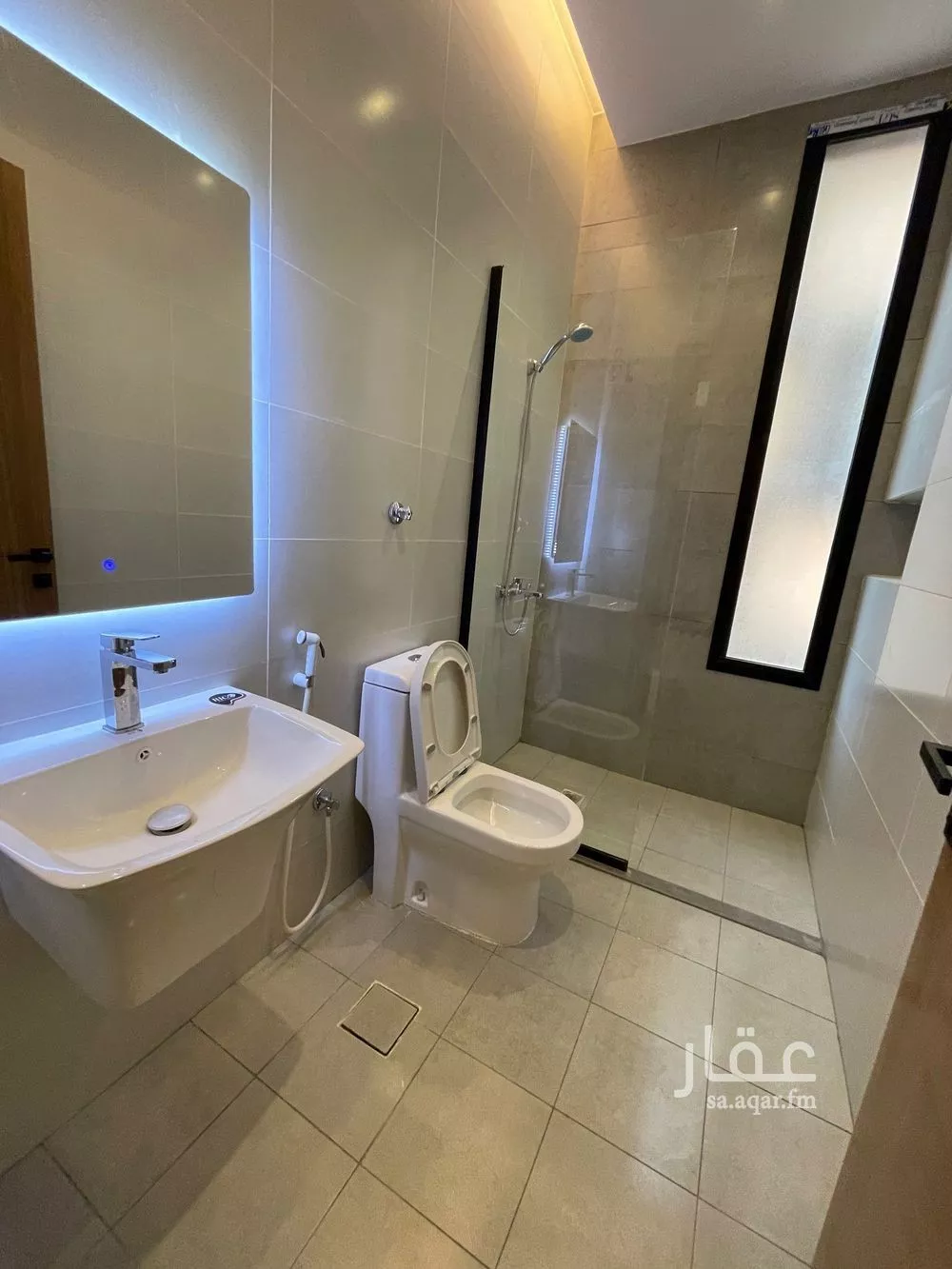 6 bedroom apartment in Al Wurud 15
