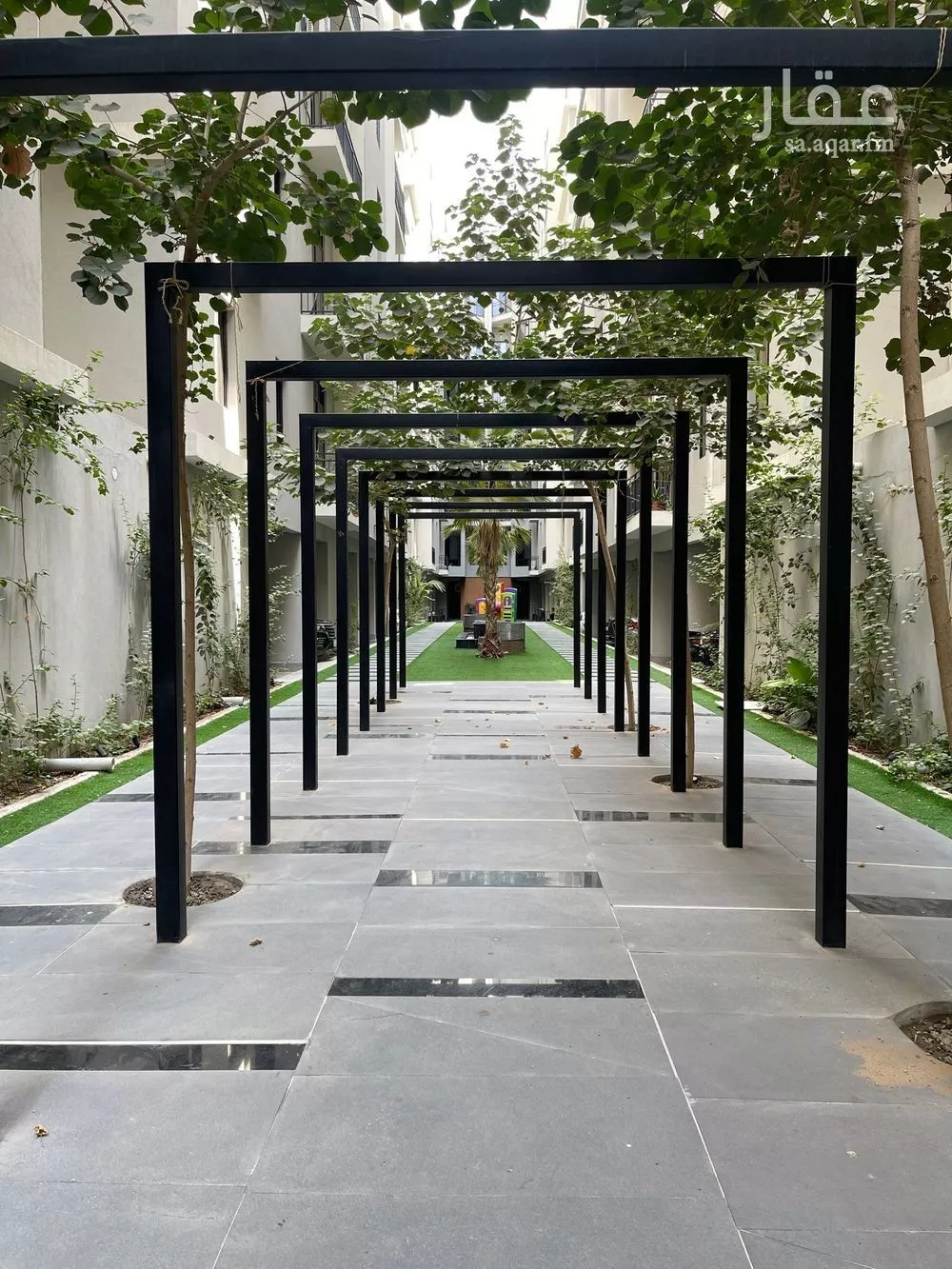 6 bedroom apartment in Al Wurud 17