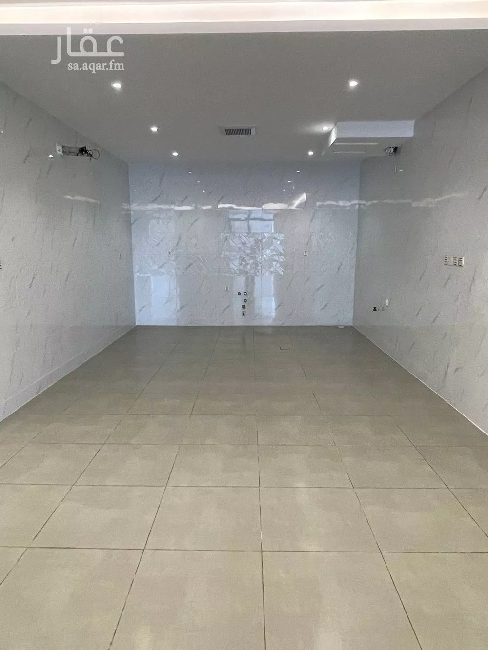 6 bedroom apartment in Al Wurud 5