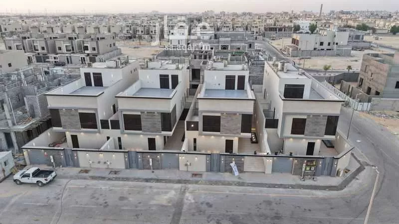 9 bedroom villa in Ash Shulah 5