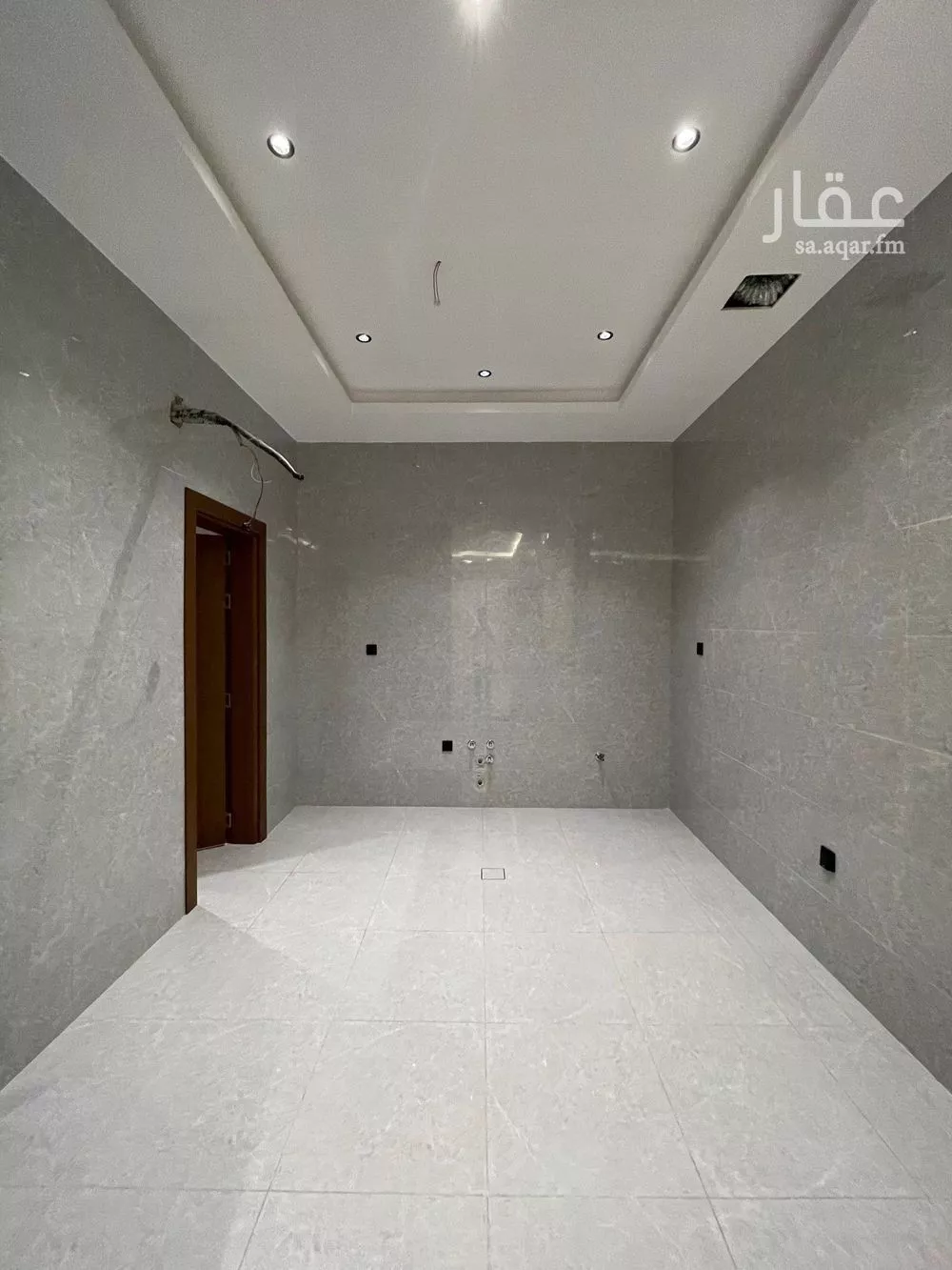6 bedroom apartment in Al Fayha 5