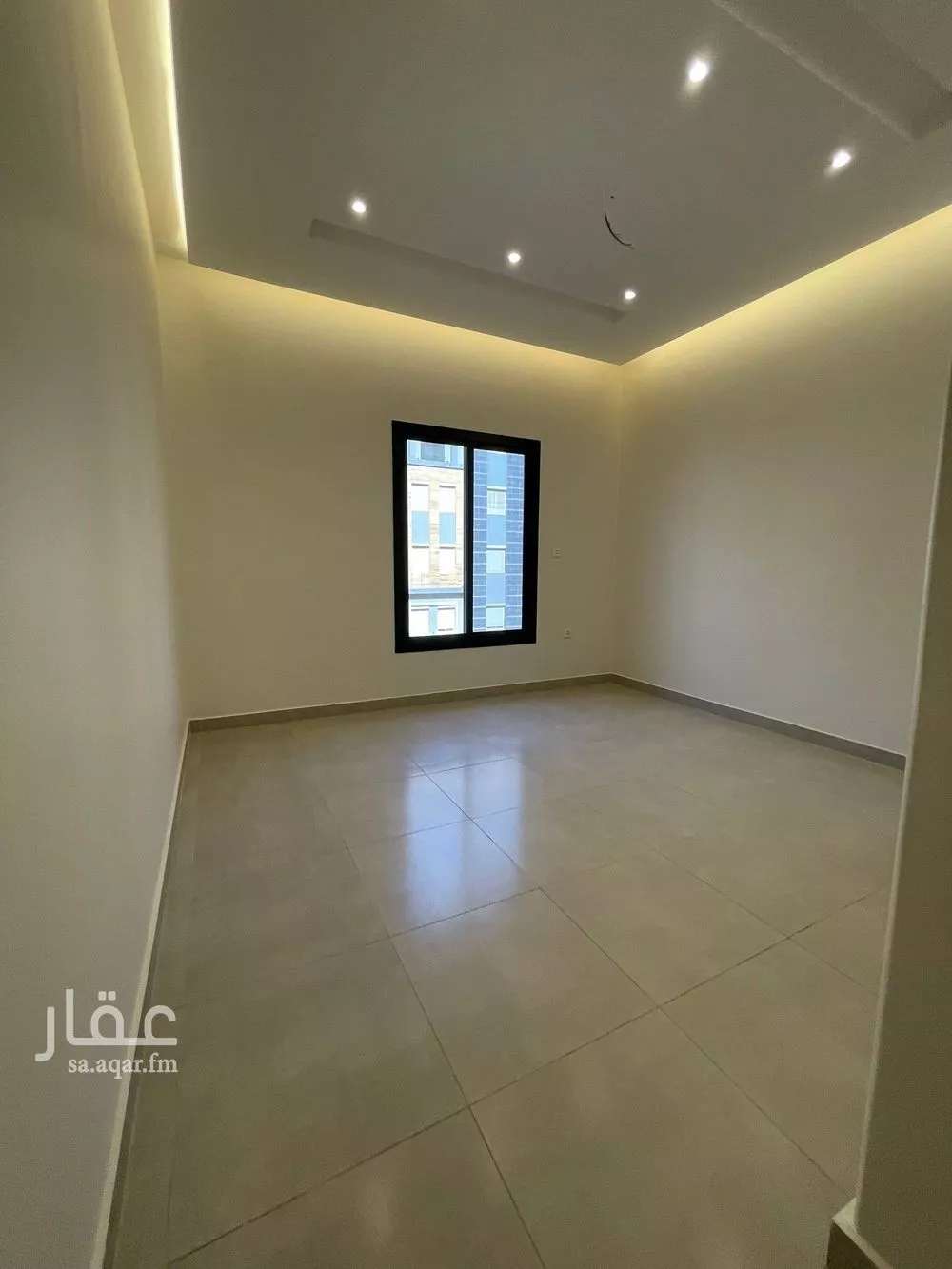 شقة 6 غرف في الورود 16