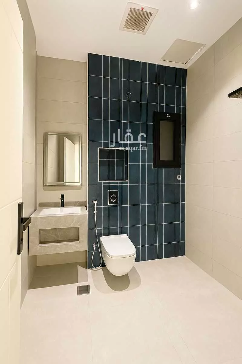 5 bedroom apartment in Al Naeem 20