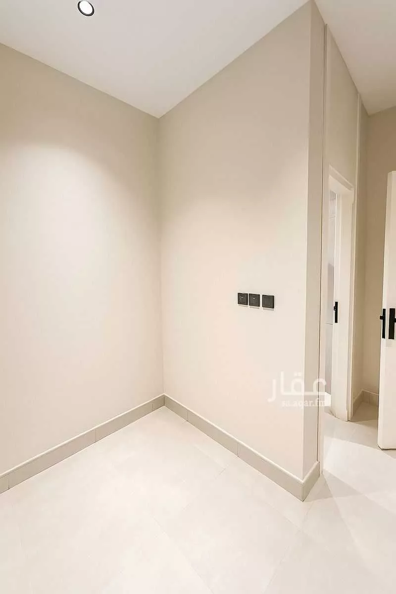 5 bedroom apartment in Al Naeem 9