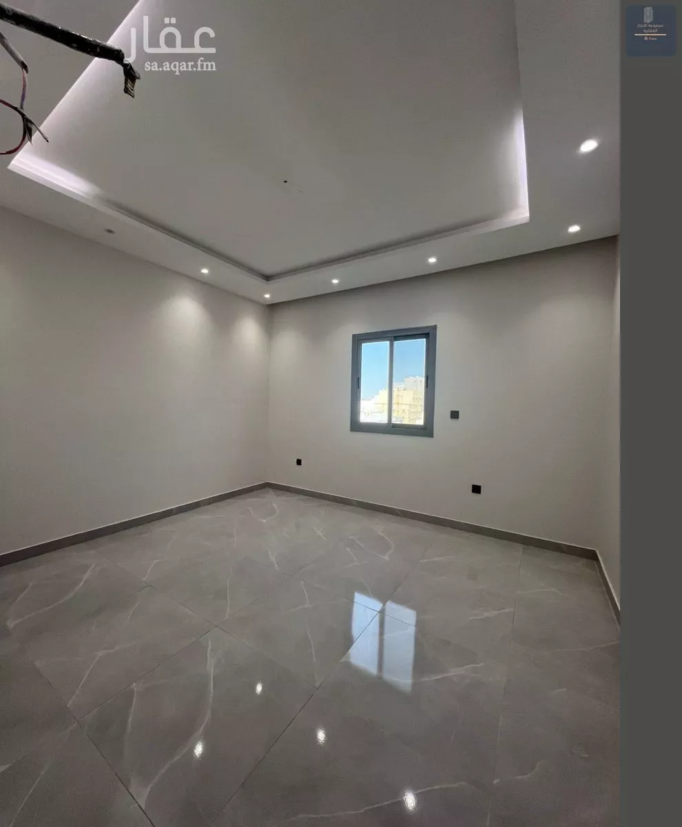 5 bedroom apartment in Al Safa 11