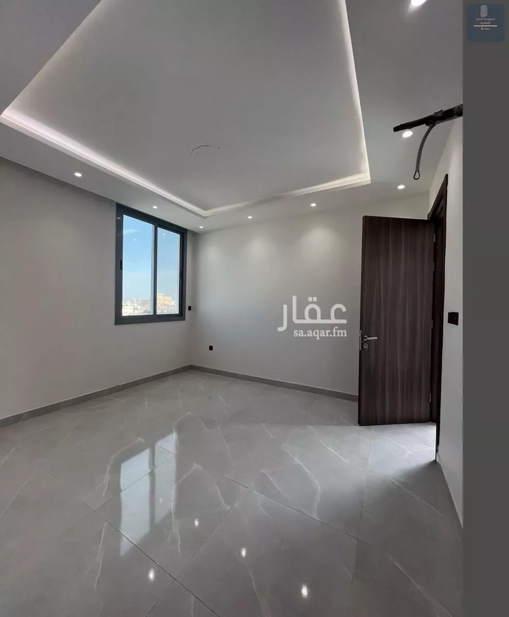 5 bedroom apartment in Al Safa 7