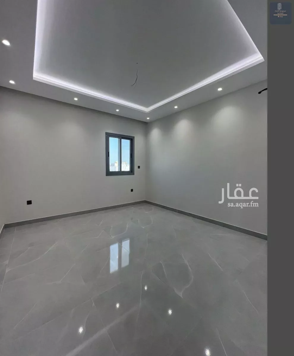 5 bedroom apartment in Al Safa 9