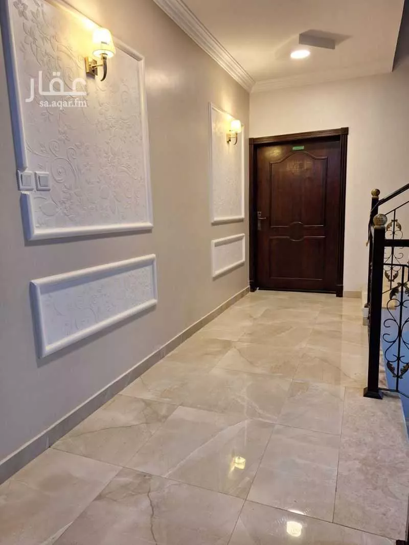 8 bedroom villa in Dahiat King Fahd 2