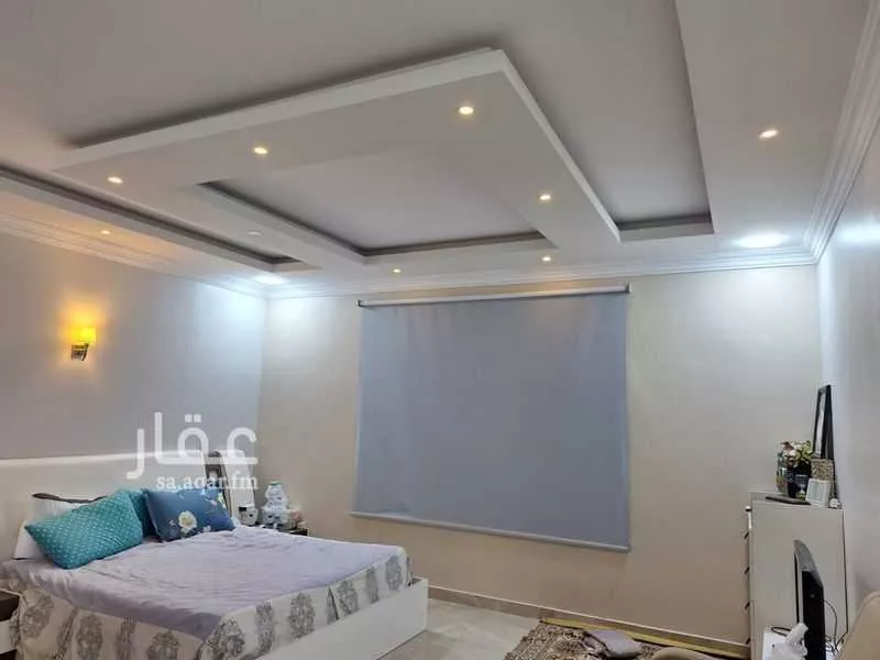 8 bedroom villa in Dahiat King Fahd 4