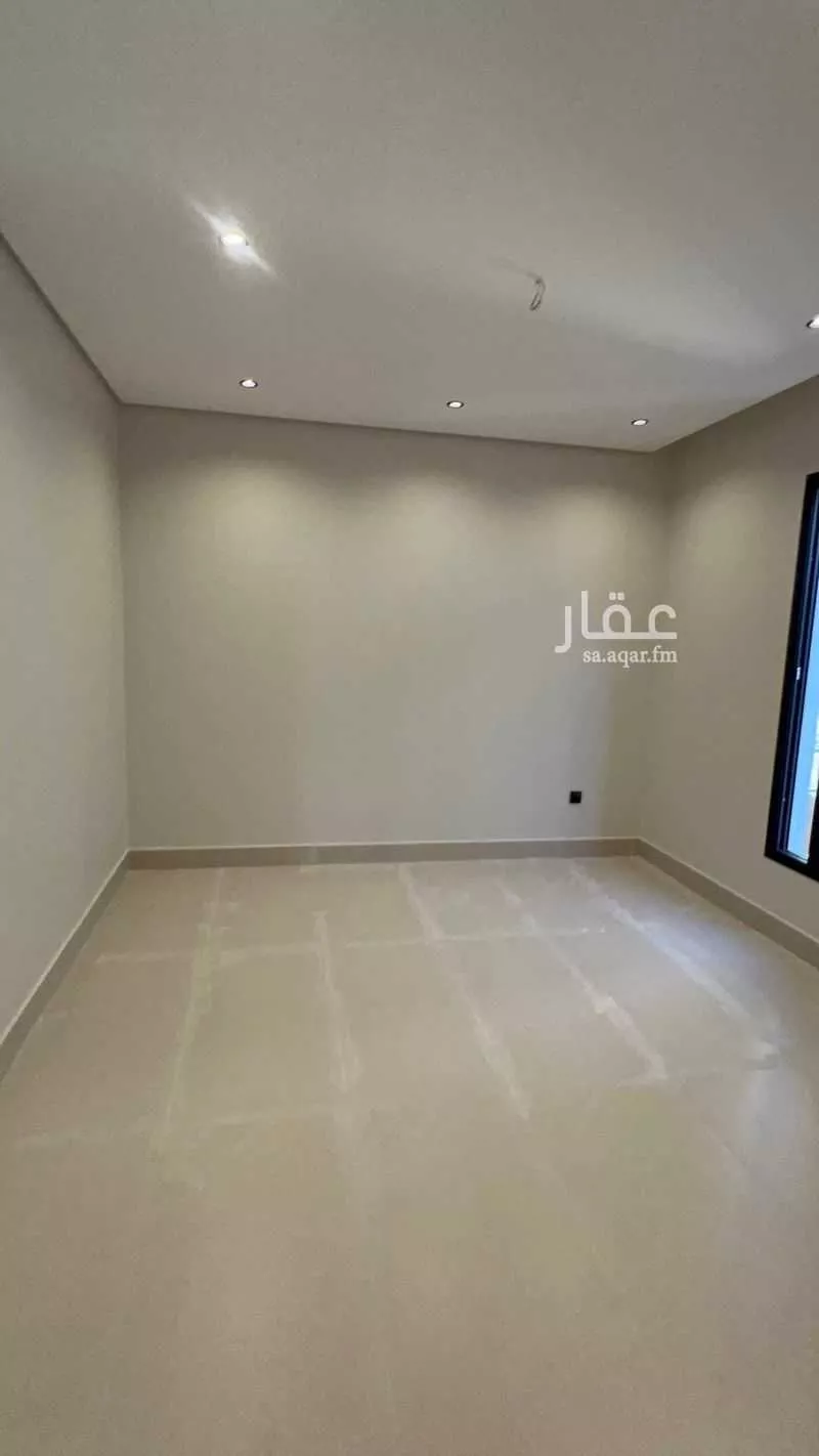 6 bedroom villa in Ash Shulah 12
