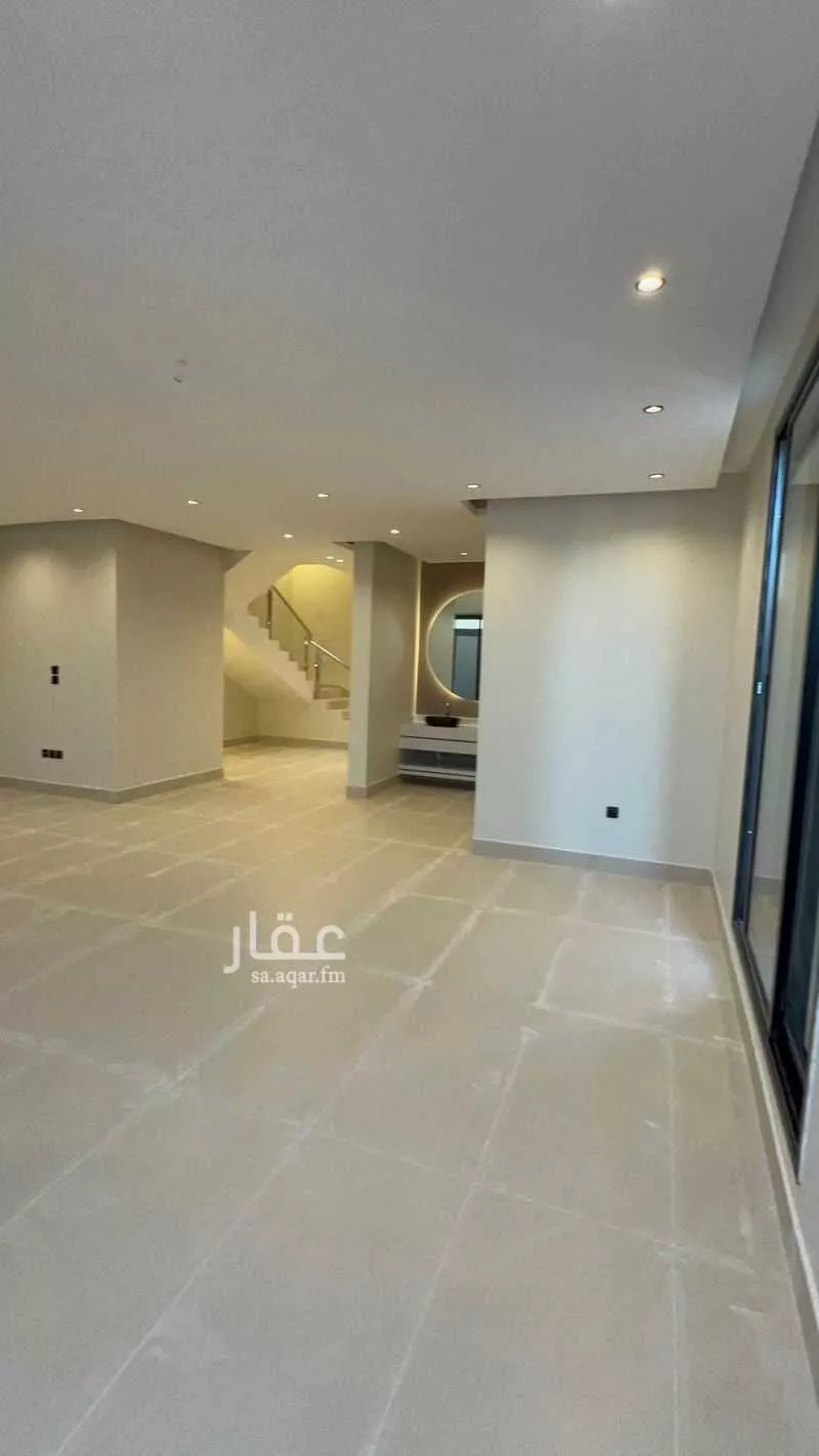 6 bedroom villa in Ash Shulah 16