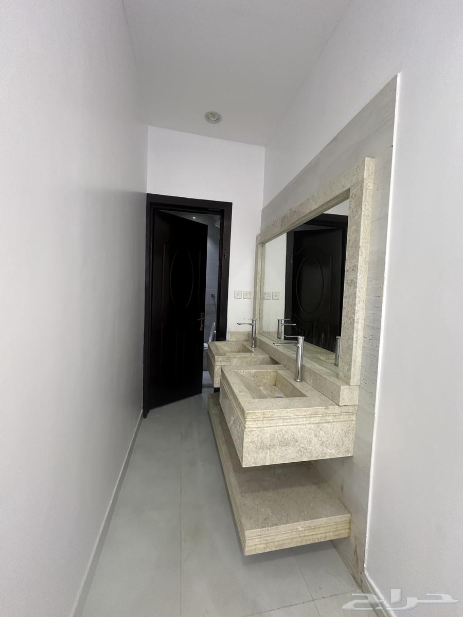 4 bedroom villa in Ishbiliyah, Riyadh 11