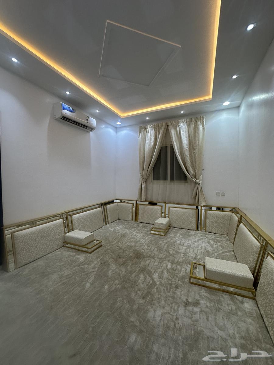 4 bedroom villa in Ishbiliyah, Riyadh 6