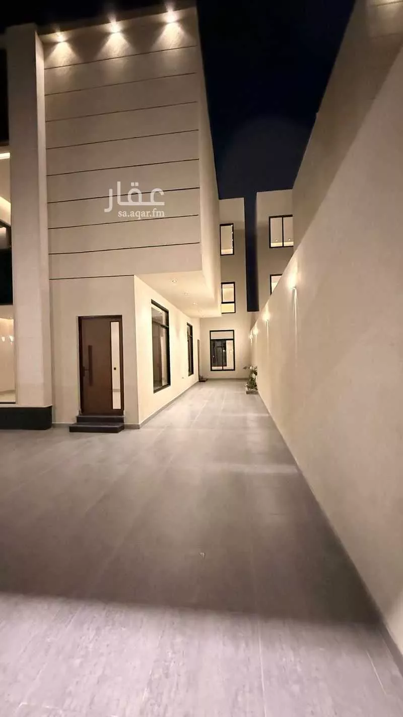 فيلا 6 غرف في الشعلة 9