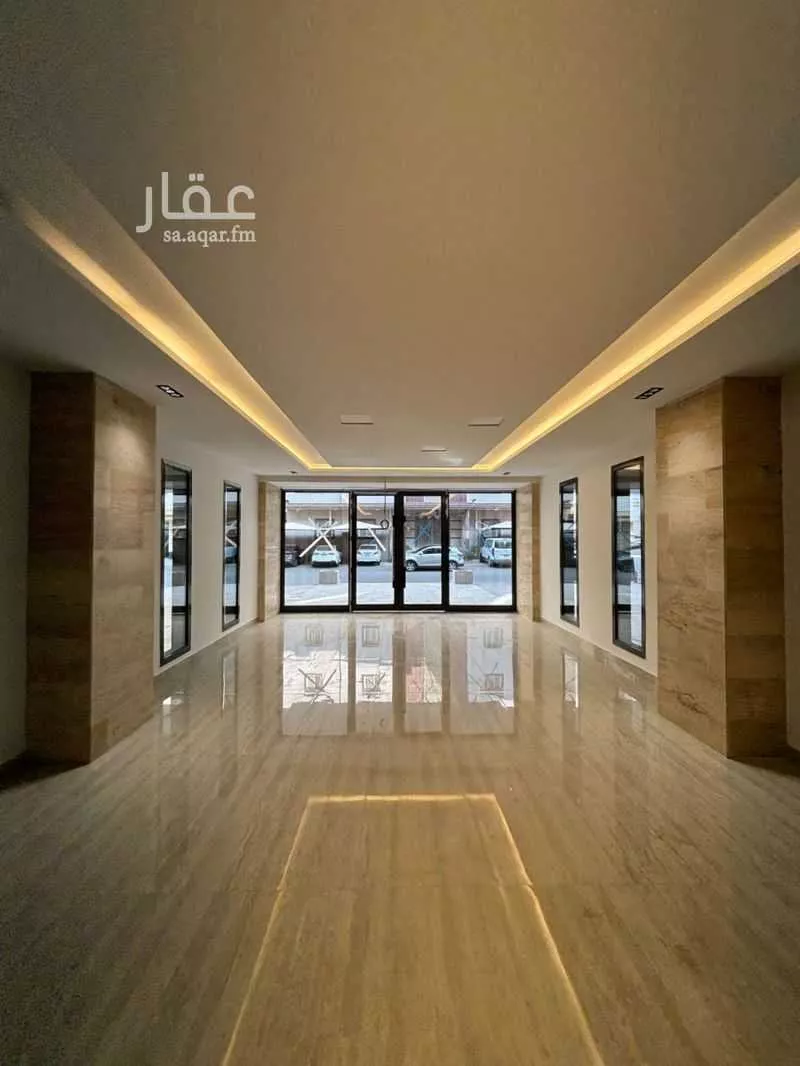 5 bedroom apartment in Muraykh 2