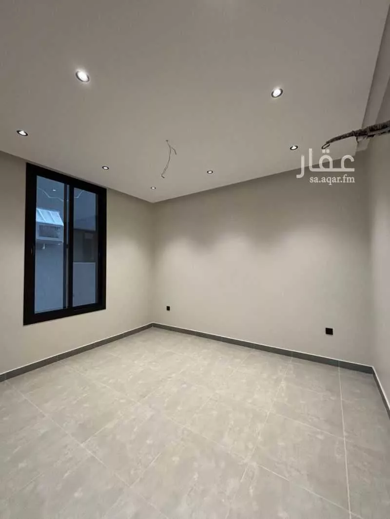 5 bedroom apartment in Muraykh 14