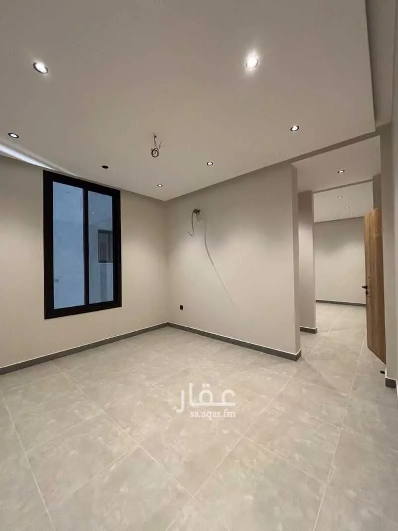 5 bedroom apartment in Muraykh 8