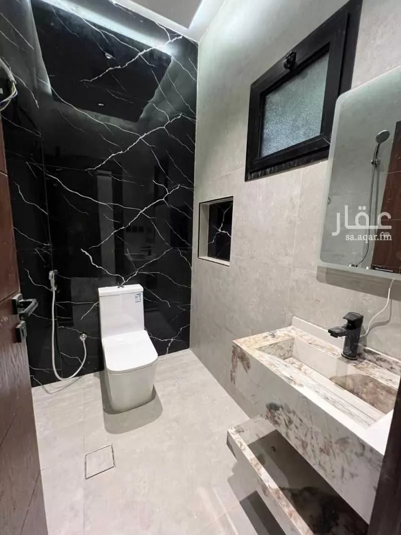 5 bedroom apartment in Al Nuzhah 9