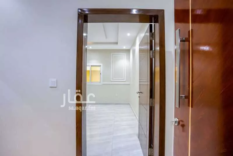 شقة 5 غرف في طيبة 3